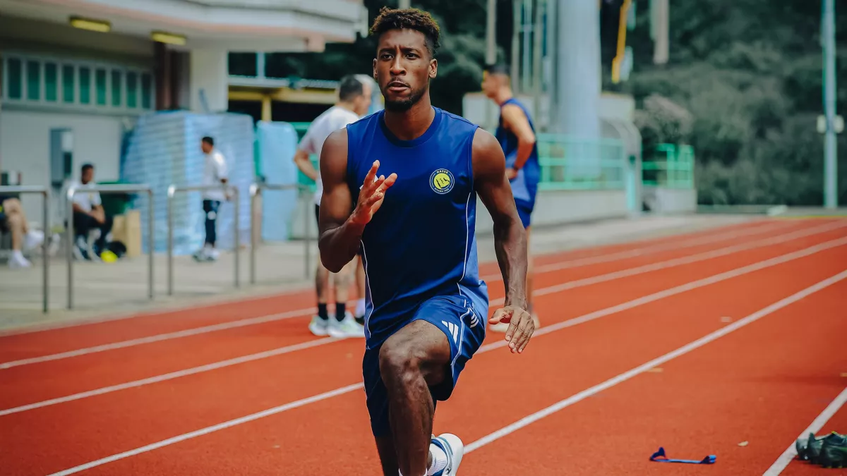 خبر سار للجماهير: كومان يعود لتدريبات النصر قريباً