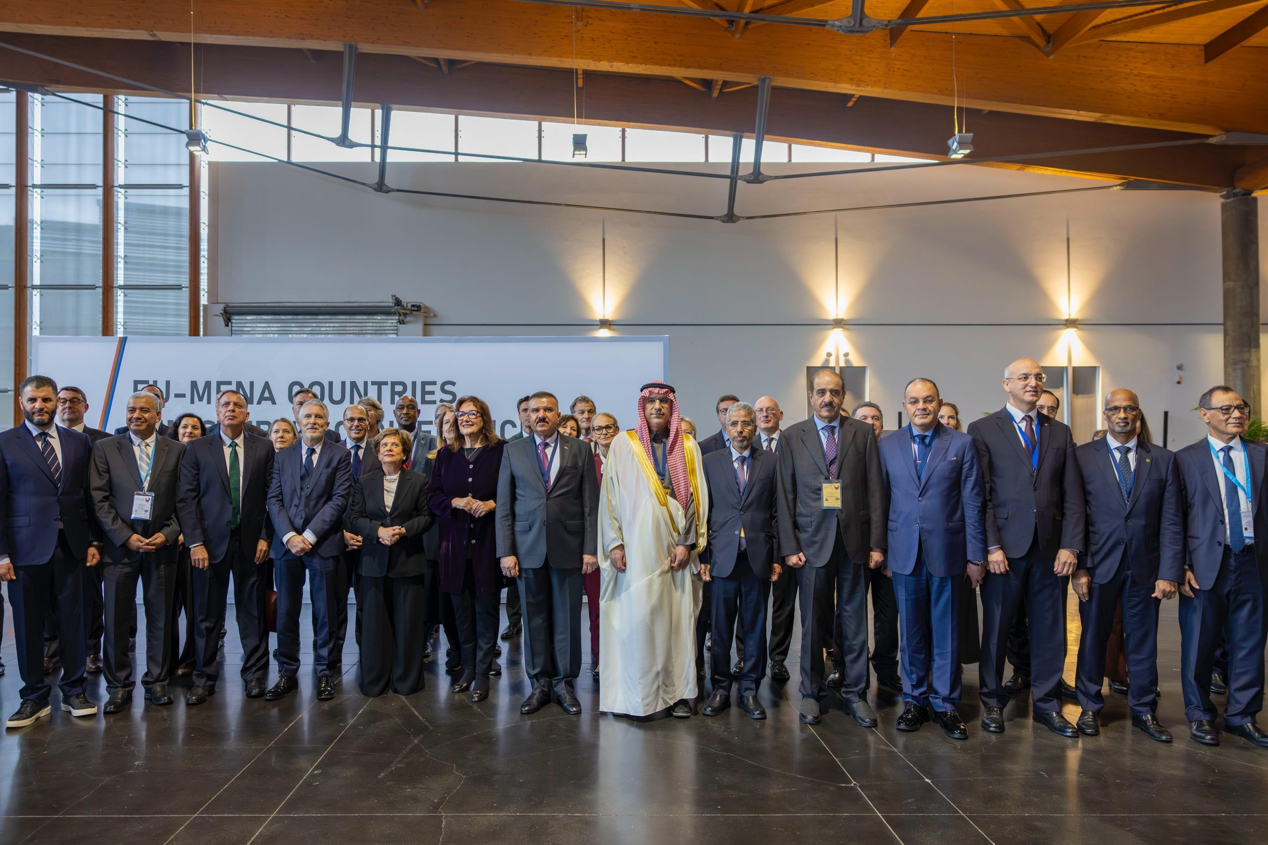 دور السعودية في تعزيز الأمن الإقليمي من خلال مؤتمر وزاري أوروبي–شرق أوسطي