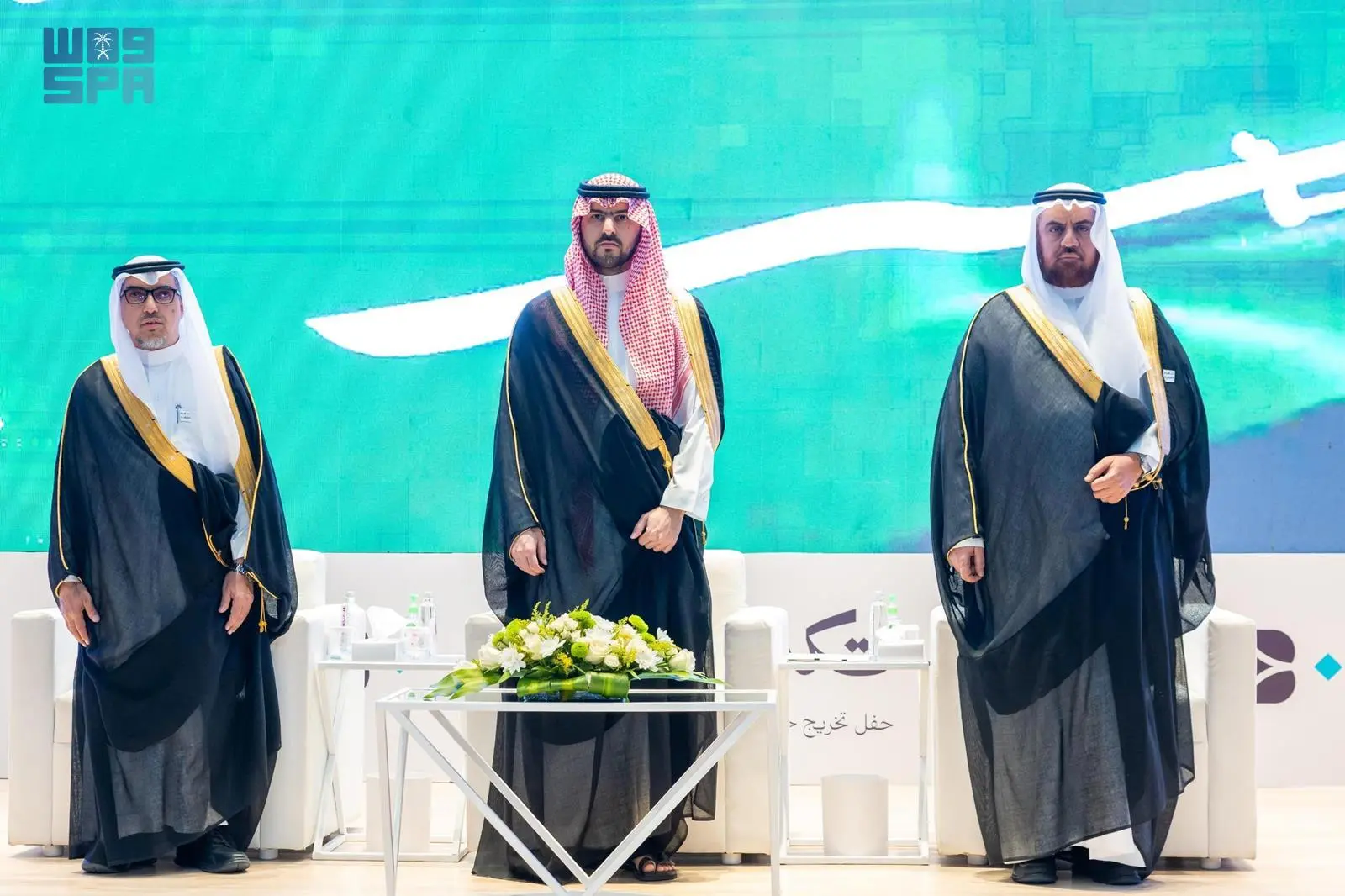 دور نائب أمير الشرقية في دعم حفلات تخريج حافظي القرآن الكريم