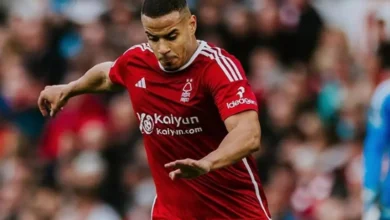 صفقة الموسم المثيرة: أرسنال وتشيلسي يتنافسان على نجم نوتنجهام