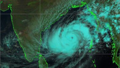 عاصفة شديدة تتسبب في فيضانات خطيرة بجنوب كاليفورنيا
