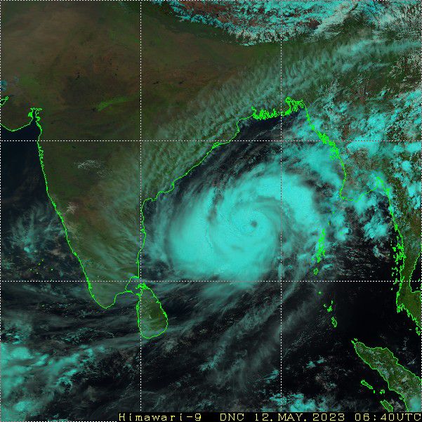 عاصفة شديدة تتسبب في فيضانات خطيرة بجنوب كاليفورنيا