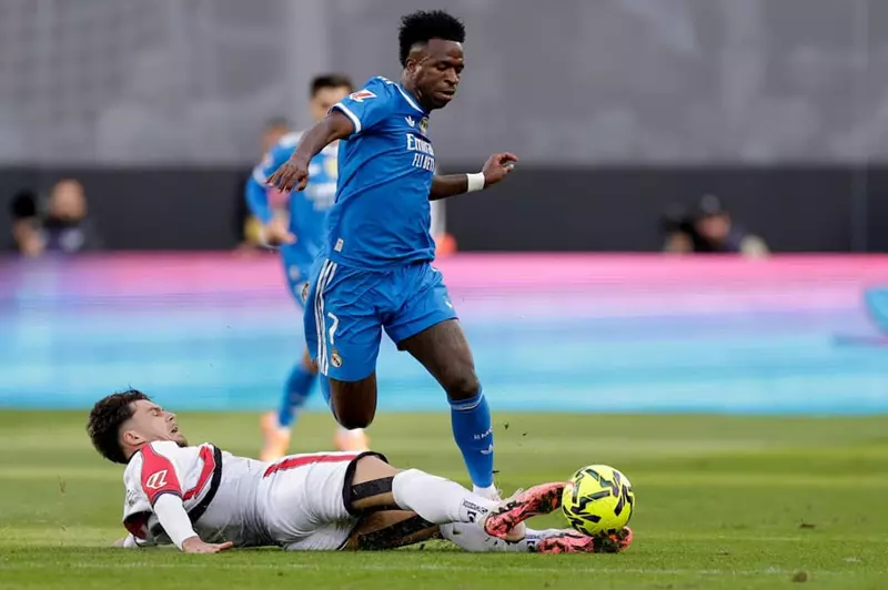 عودة فينيسيوس ومواجهة التحديات: ريال مدريد يستعد لأولى مبارياته في دوري أبطال أوروبا ضد أولمبياكوس