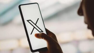 عودة منصة X وموقع "تشات جي بي تي" إلى الساحة: تحليل التأثيرات والآفاق المستقبلية