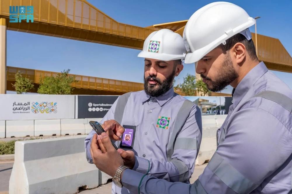 غياب النظافة وتأثيراته السلبية في مواقع العمل بالرياض