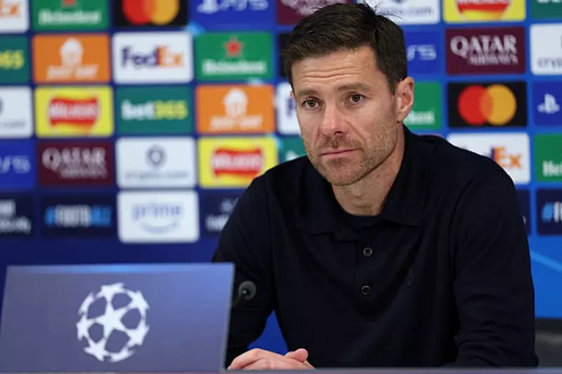 قلق ريال مدريد: تأثير علاقة ألونسو باللاعبين على الأداء الجماعي