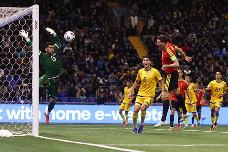 كازاخستان تعطل طموحات بلجيكا بالتعادل في تصفيات المونديال