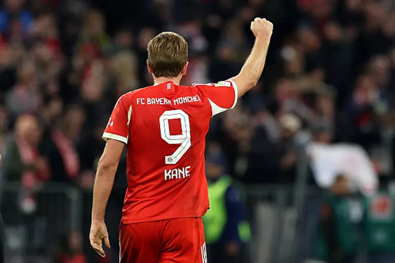 كين: الأهداف وحدها لا تكفي لتحقيق الكرة الذهبية في ظل أهمية الألقاب