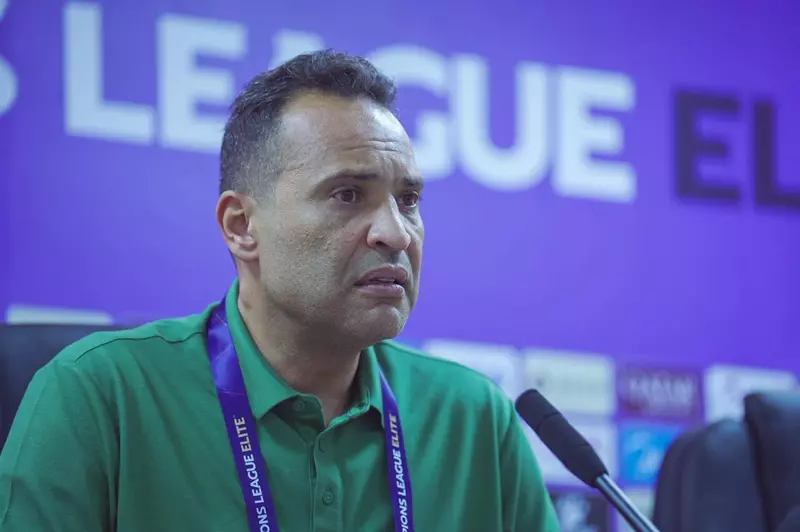 مؤمن سليمان: تأثير الغيابات على أداء الشرطة العراقي أمام الهلال