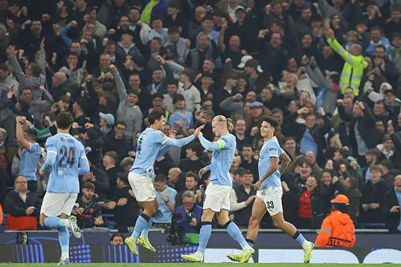 مباراة مانشستر سيتي وباير ليفركوزن المرتقبة في دوري أبطال أوروبا: التوقيت والتغطية التلفزيونية