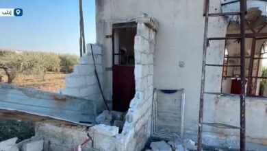 مصرع خمسة أفراد في انفجار مستودع بشمال غرب سوريا