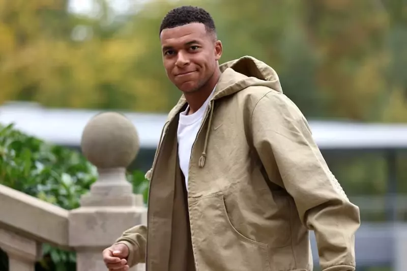 مطالبات مالية ضخمة: أزمة مبابي مع باريس سان جيرمان