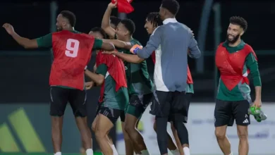 منتخب السعودية يتعرض لصدمة مزدوجة قبل مواجهة الجزائر الحاسمة