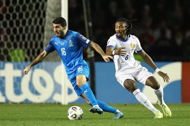 منتخب فرنسا يتألق في تصفيات كأس العالم بفوز ساحق على أذربيجان