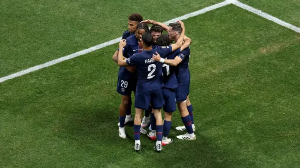 منشور سياسي يحاصر نجم باريس سان جيرمان بتداعيات مفاجئة