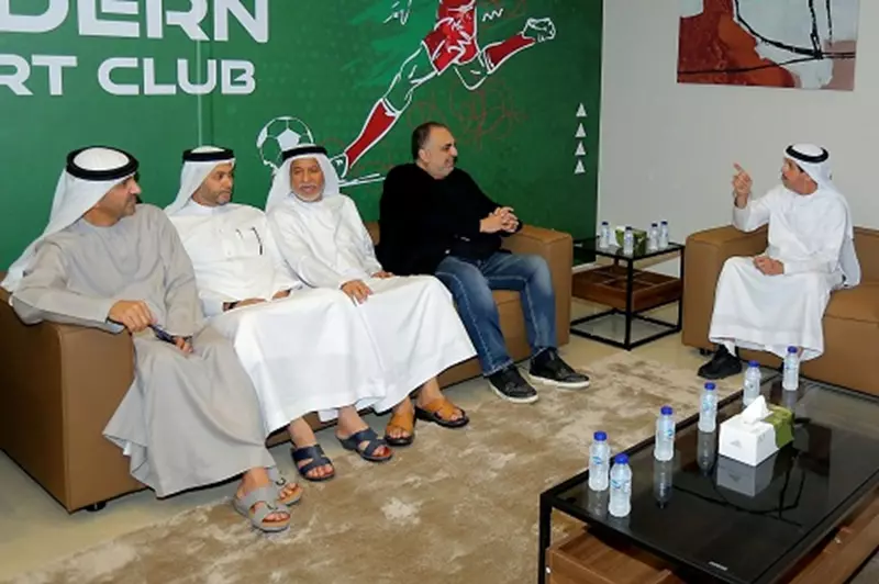 وليد دعبس يدشن مقر مودرن سبورت الجديد بدبي