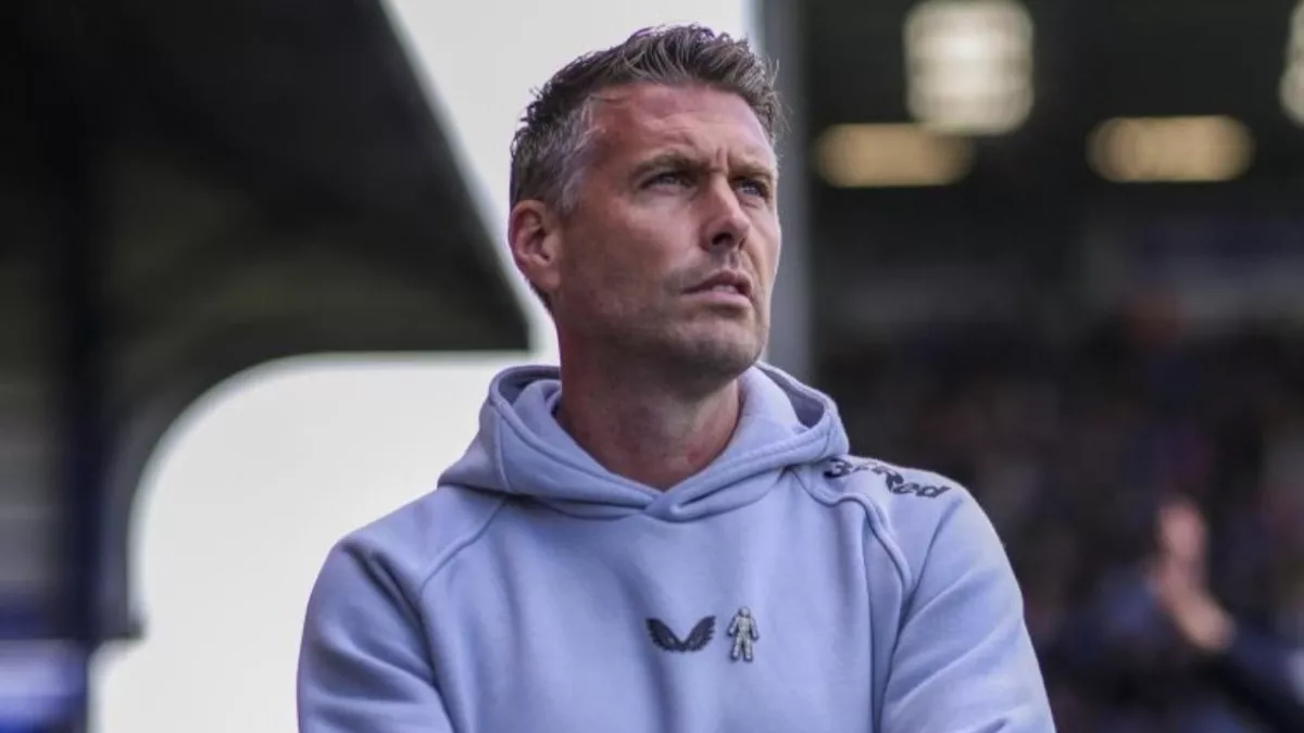 وولفرهامبتون يتعاقد مع مدرب جديد دون سوق الانتقالات