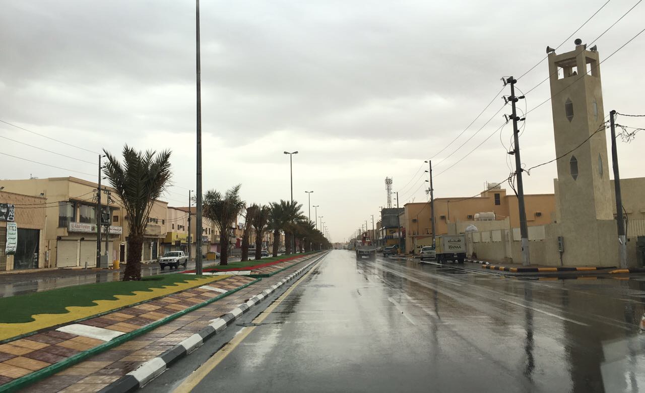 تحذيرات جوية: أمطار غزيرة وسيول محتملة في الحدود الشمالية