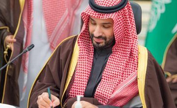 تعزيز التعاون الاستراتيجي: ولي العهد وأمير قطر في مجلس التنسيق السعودي القطري