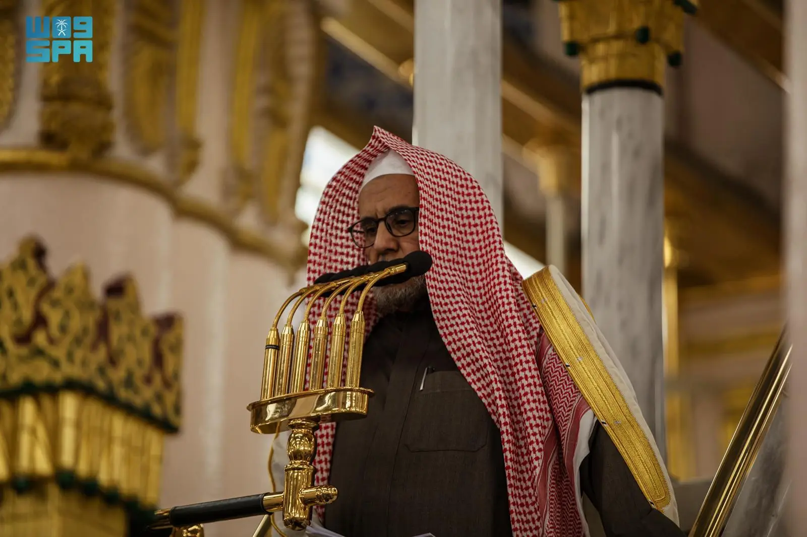 مكانة آية الكرسي ودورها الروحي في خطبة الجمعة من المسجد النبوي