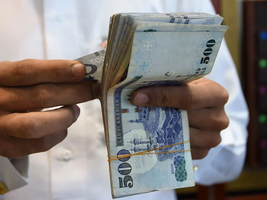 وجود سجل تجاري وتأثيره على استحقاق المعاش التقاعدي: دراسة تحليلية عميقة