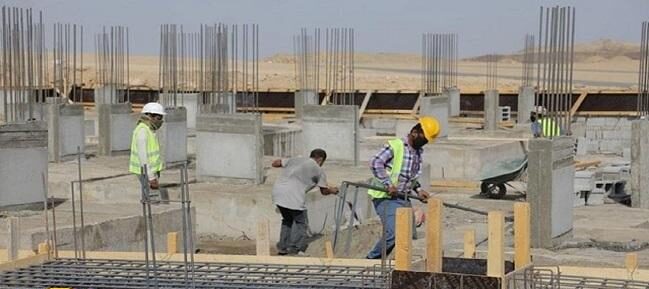 <p><strong>أمانة جدة تعزز الرقابة على مواقع البناء لضمان الالتزام وتفادي الإزعاج</strong></p>