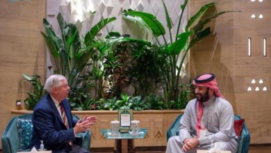 اجتماع حصري بين ولي العهد والسيناتور الأمريكي ليندسي غراهام