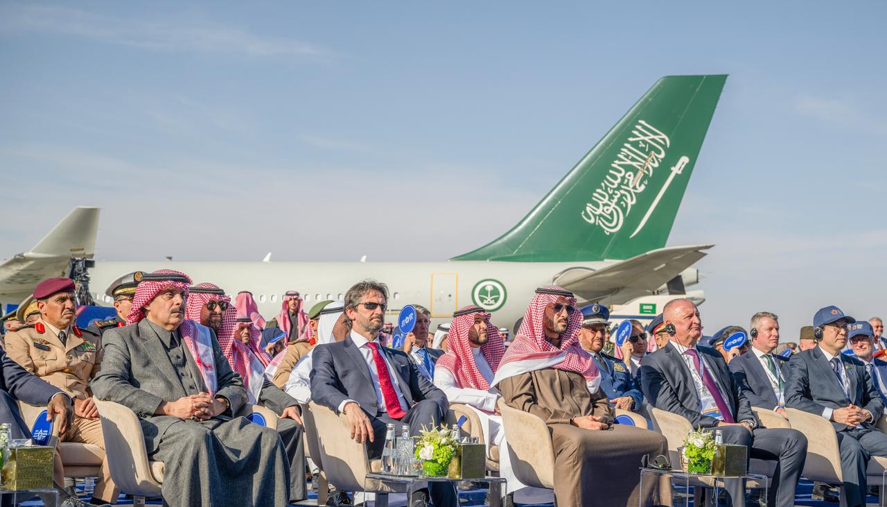 الأمير خالد بن سلمان يطلق فعاليات معرض الدفاع العالمي 2026