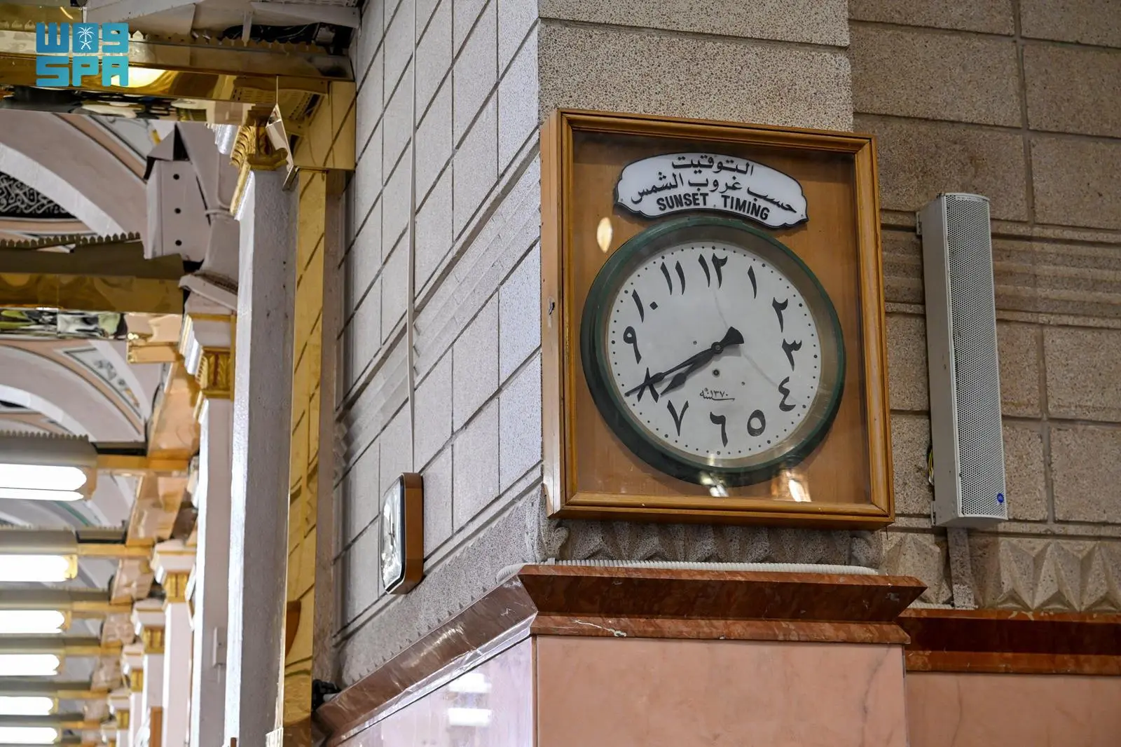 التوقيت الزوالي في المسجد النبوي: تجسيد تاريخي لرعاية المسلمين لأوقات الصلاة