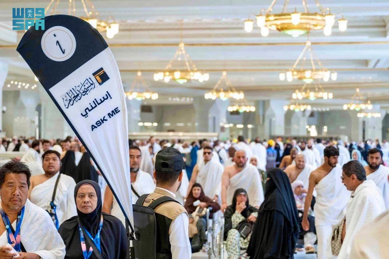العناية بالحرمين: تعزيز خدمات الإرشاد الميداني بالترجمة الفورية خلال شهر رمضان