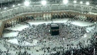 المسجد الحرام يستقبل حشودًا كبيرة بتنسيق مثالي وخدمات متميزة في أول جمعة من رمضان