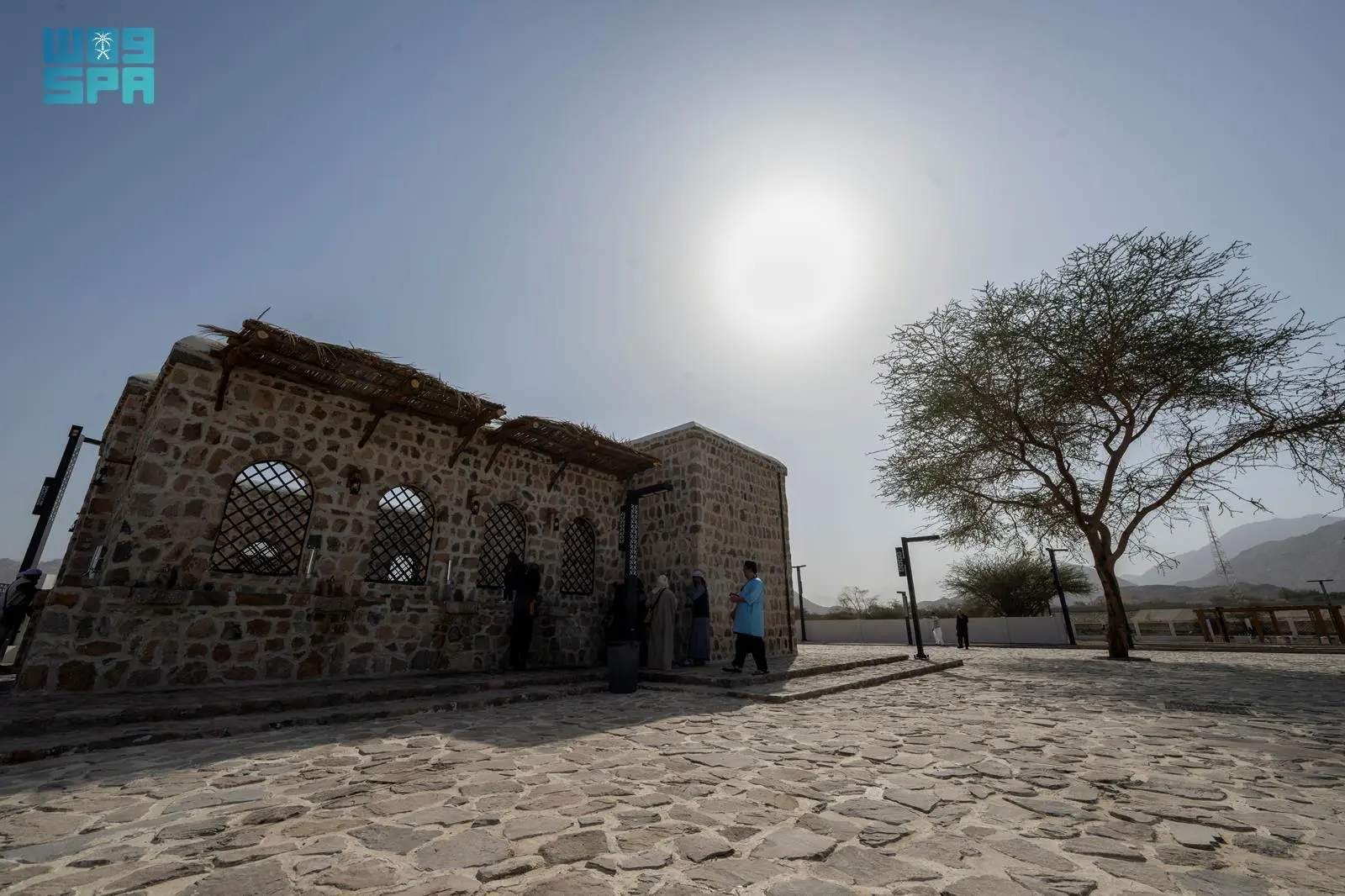 بئر الروحاء: علامة تاريخية على مسار النبوة ومحطات القوافل