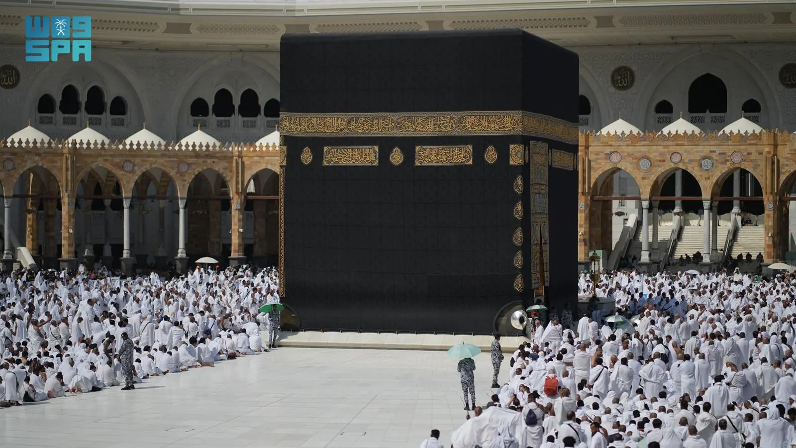 تحليل أسباب برودة رخام صحن المطاف خلال النهار