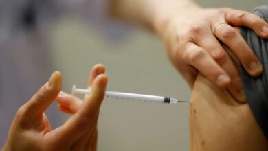 توجيهات جديدة: لقاح الحمى الشوكية إلزامي للحجاج والعاملين في القطاع الصحي