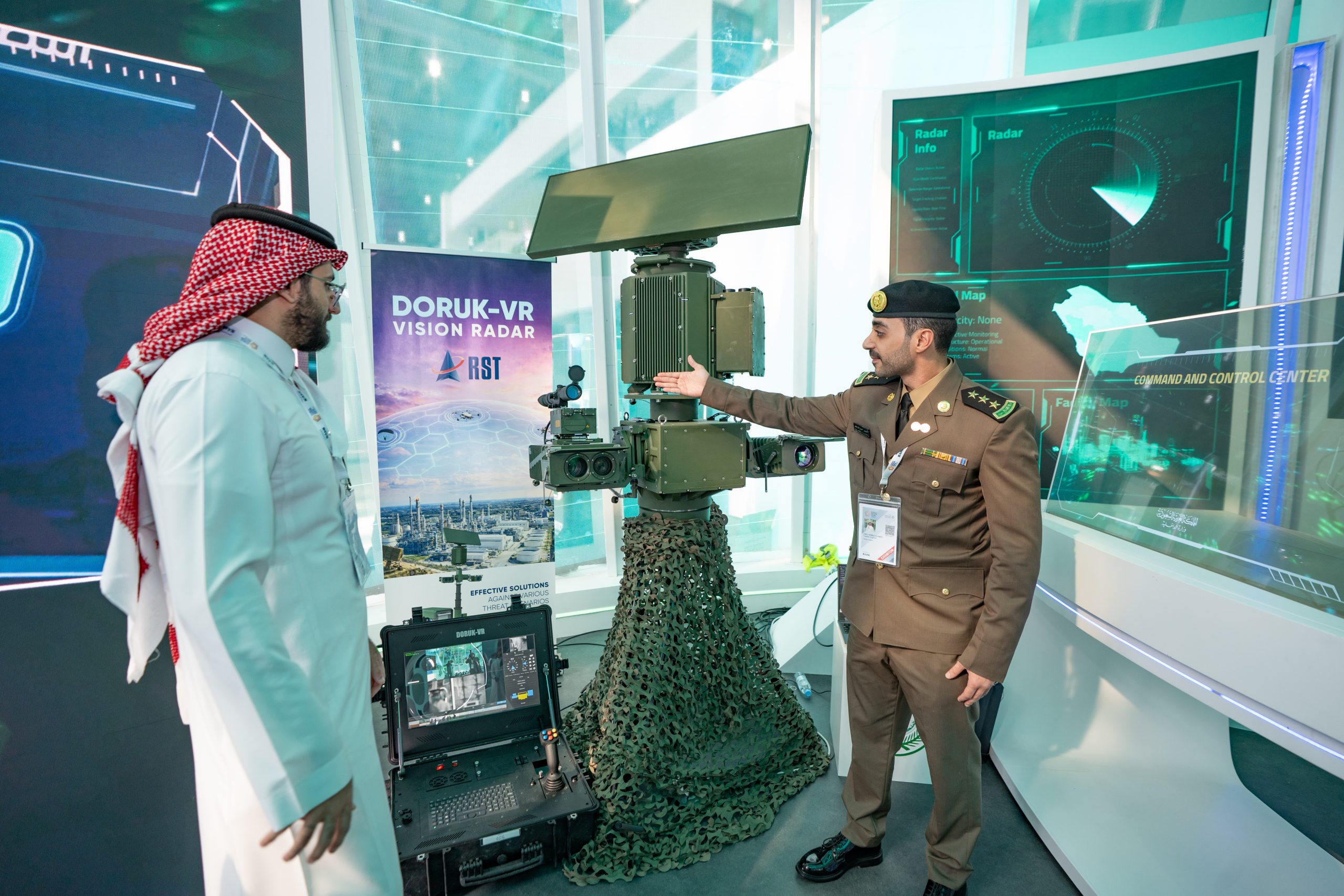 حرس الحدود يكشف عن نظام أمني شامل في معرض الدفاع العالمي 2026