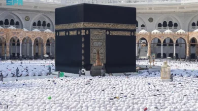 خطيب المسجد الحرام: ازهدوا قلوبكم وثقوا بالله بدلاً من تكديس الأموال