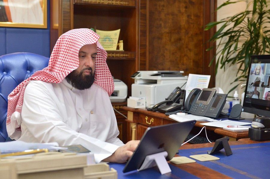 رئيس هيئة الأمر بالمعروف يُطلق البرنامج المتميز "لعلكم تتقون"