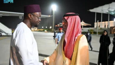 رئيس وزراء السنغال يصل إلى جدة في زيارة رسمية