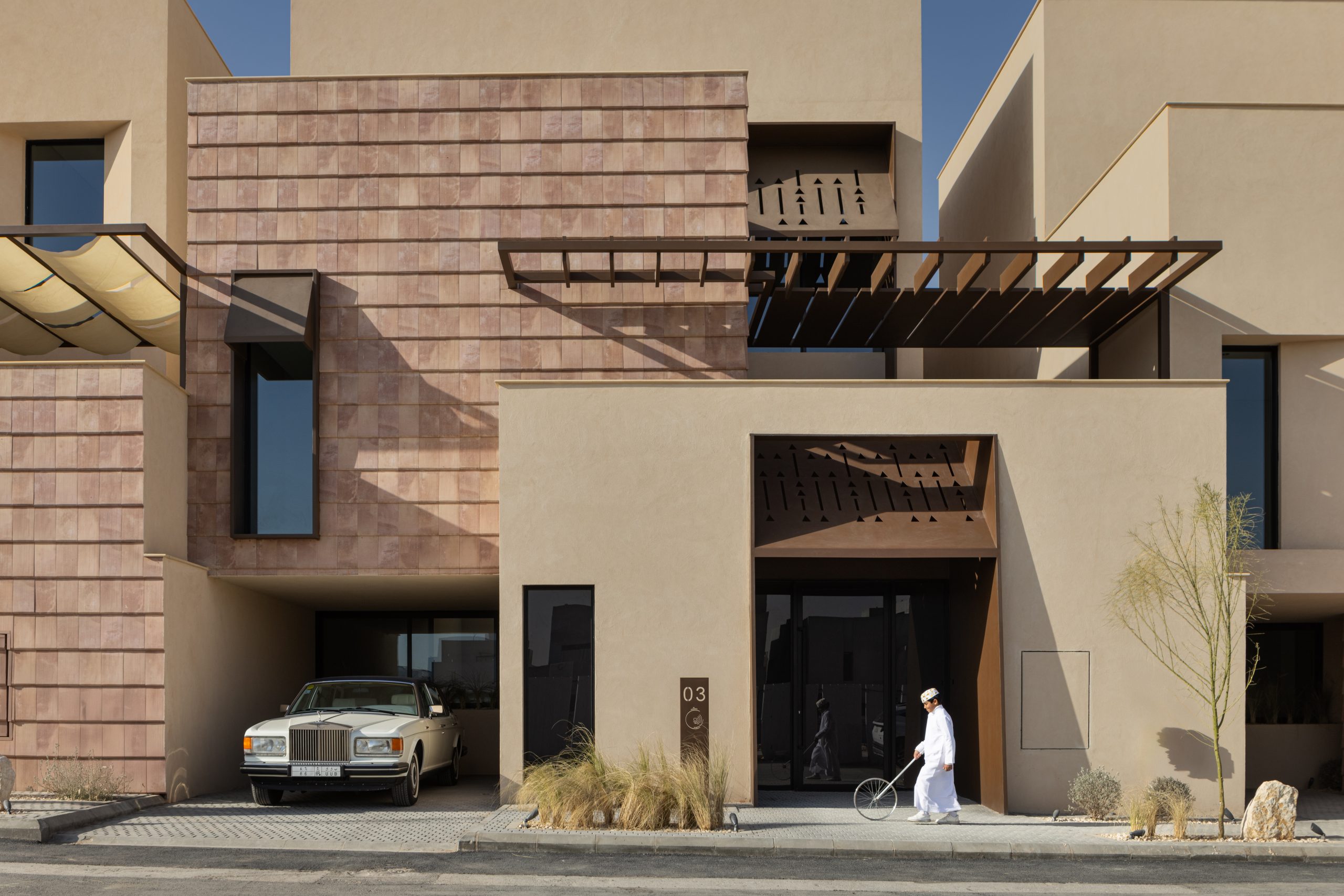 رسوخ للتطوير العقاري تدشّن مشروع فلل رُفى الجديد في حي البساتين بالدرعية