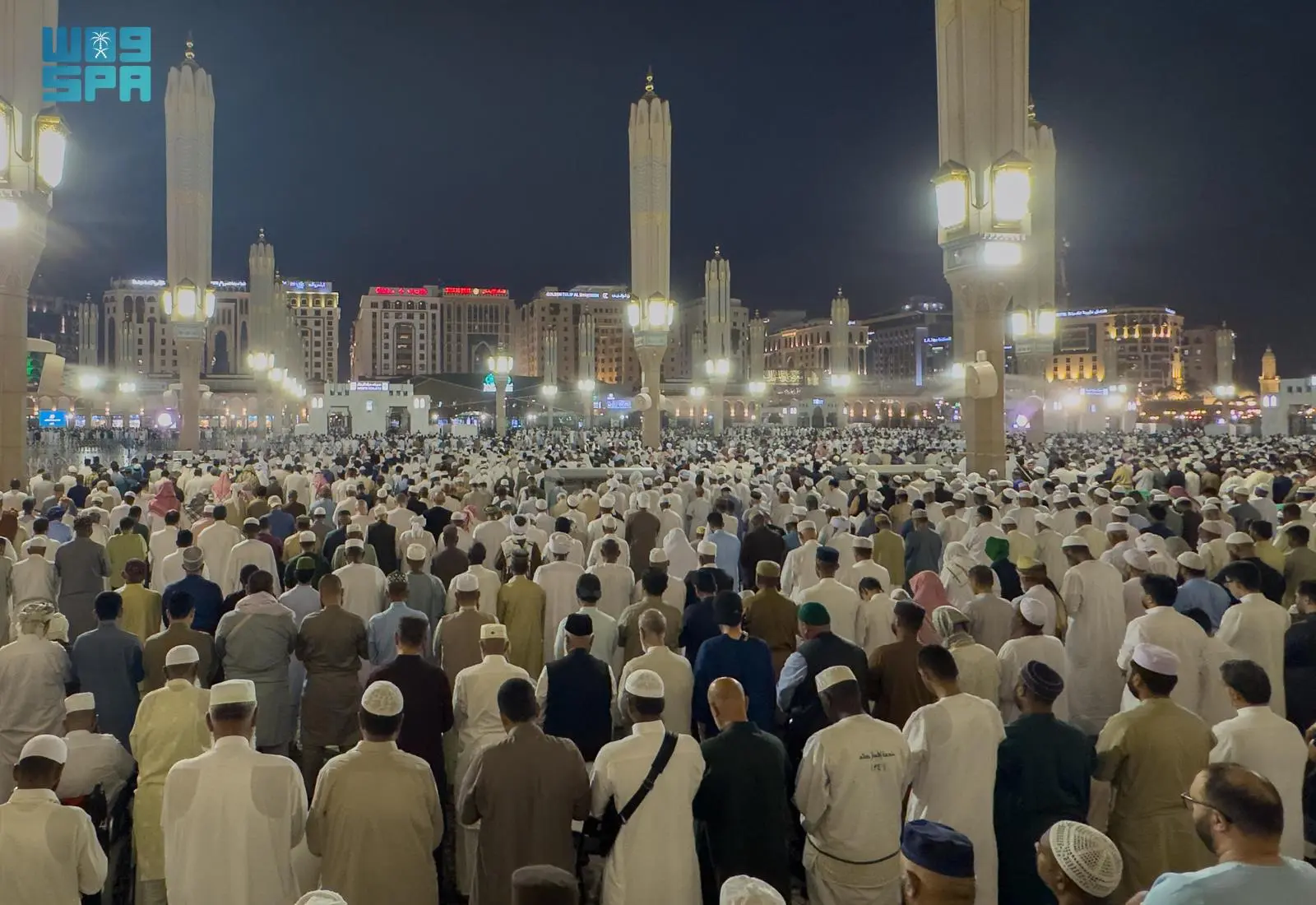 زيارة المسجد النبوي تتجاوز 10.7 مليون زائر في الأيام العشر الأولى من رمضان