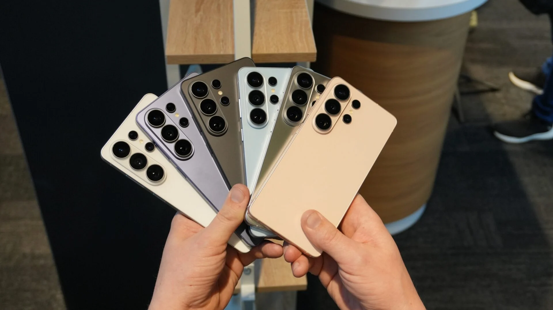 سامسونج تعيد هيكلة خيارات ألوان هواتف Galaxy S26 لتوحيد خيارات التصميم