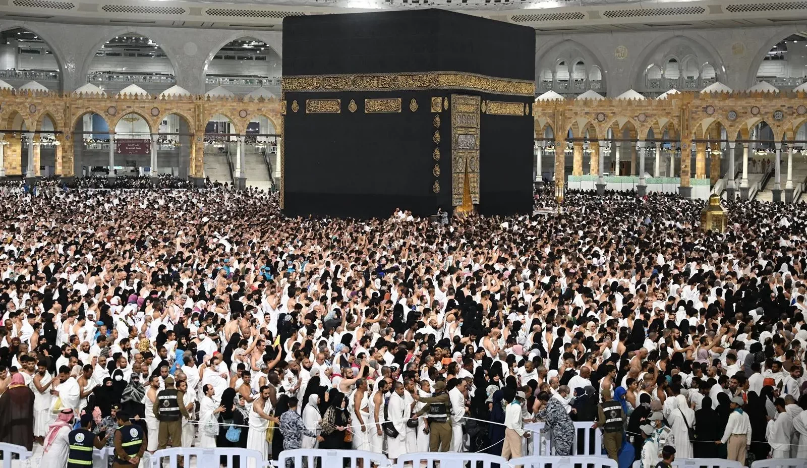 سدايا تعتمد التقنيات الحديثة لتعزيز تجربة المعتمرين خلال رمضان في الحرمين الشريفين