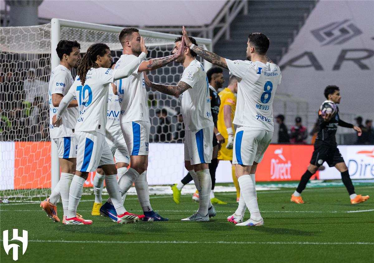 فيديو | الهلال يحقق فوزًا ساحقًا على الشباب بخماسية في ديربي الرياض بالدوري السعودي