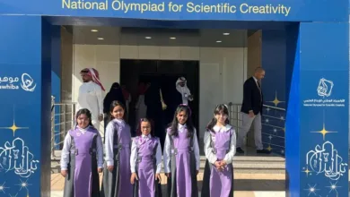 نائب أمير تبوك يكرم الطالبات الفائزات في أولمبياد الإبداع العلمي 2026