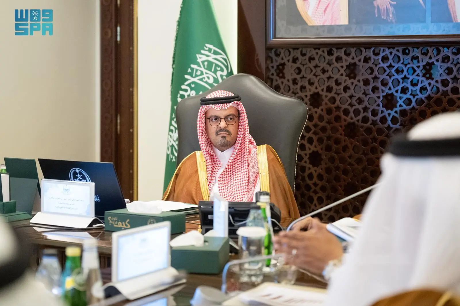 نائب أمير مكة المكرمة يتولى رئاسة اجتماع اللجنة الدائمة للحج والعمرة