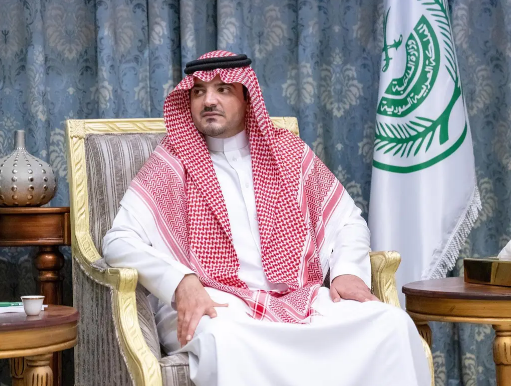 وزير الداخلية يوجه بترقية 4333 من منسوبي الأمن العام