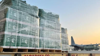 وصول قافلة مساعدات سعودية جديدة إلى قطاع غزة لتعزيز الدعم الإنساني