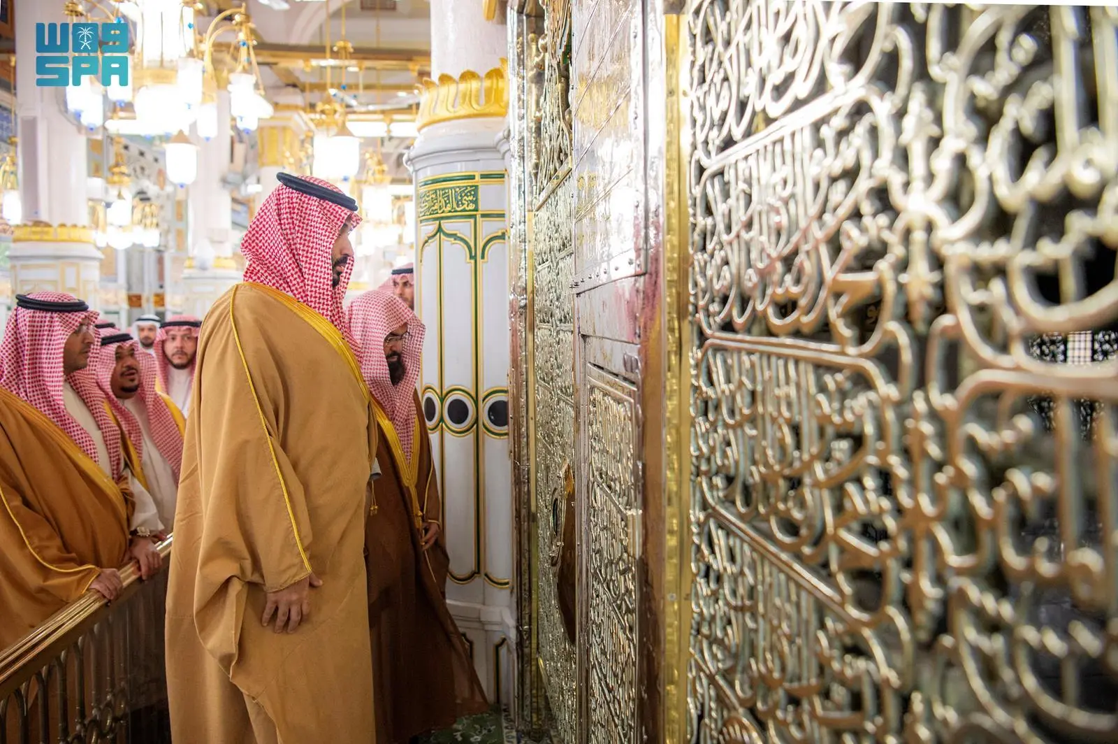 ولي العهد يقوم بزيارة مميزة للمسجد النبوي