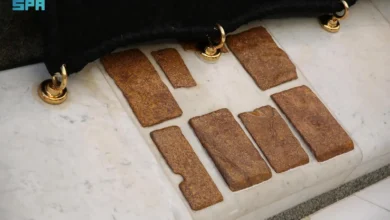 آثار تاريخية نادرة: قطع المَعجَن في شاذروان الكعبة وتوثيق مراحل عمارة البيت العتيق