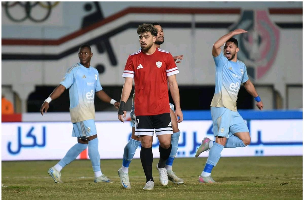 أبرز نجوم مباراة الأهلي وطلائع الجيش في الدوري المصري: الأداء المتألق والثنائية القوية